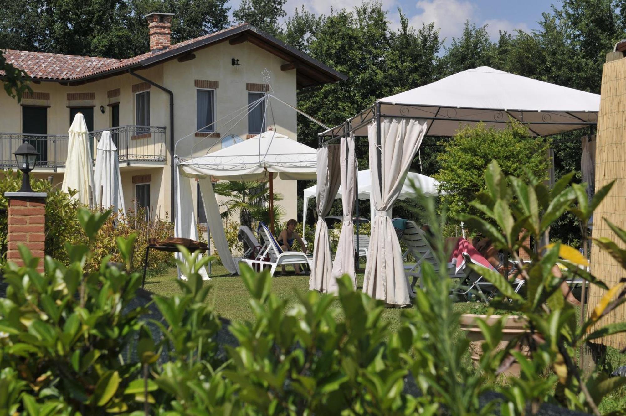Cascina Vignole Villa Montafia Exterior photo