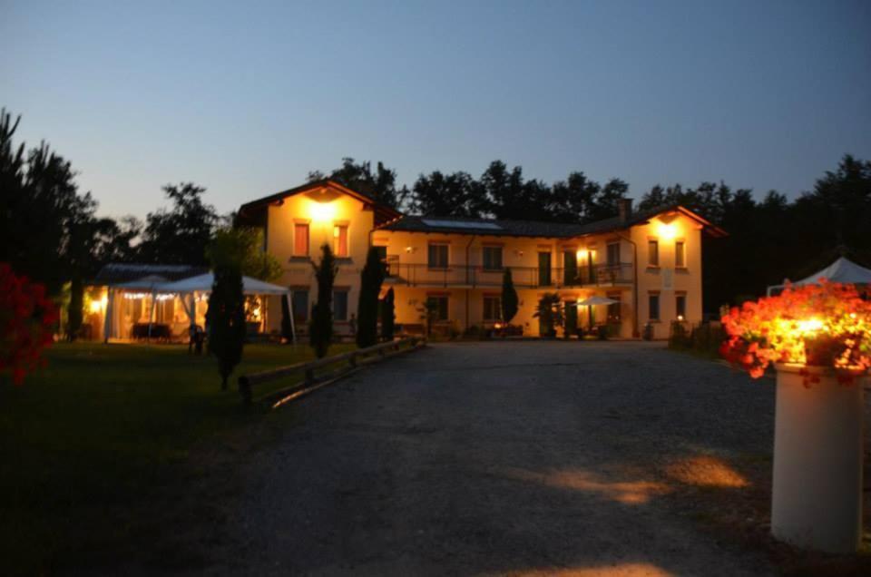 Cascina Vignole Villa Montafia Exterior photo